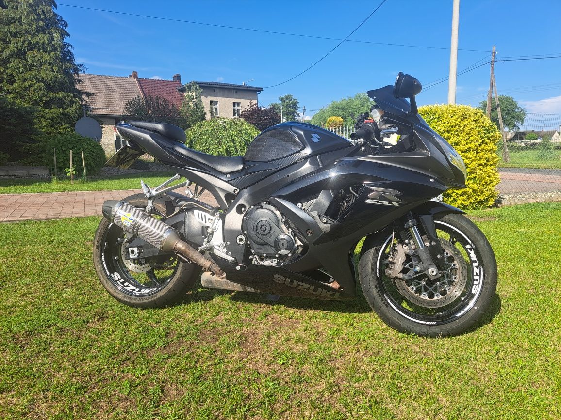 Suzuki gsxr 750 k8