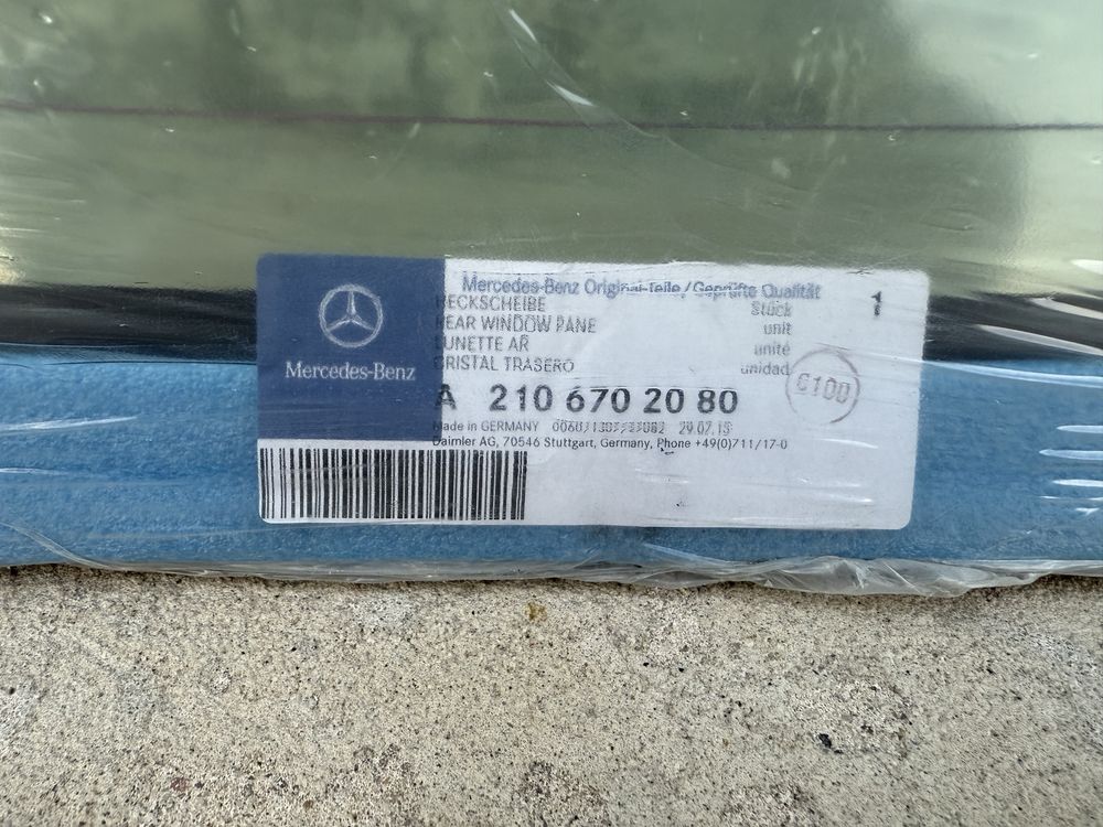 A2106702080 Оригинальное заднее стекло Мерседес E-class W210