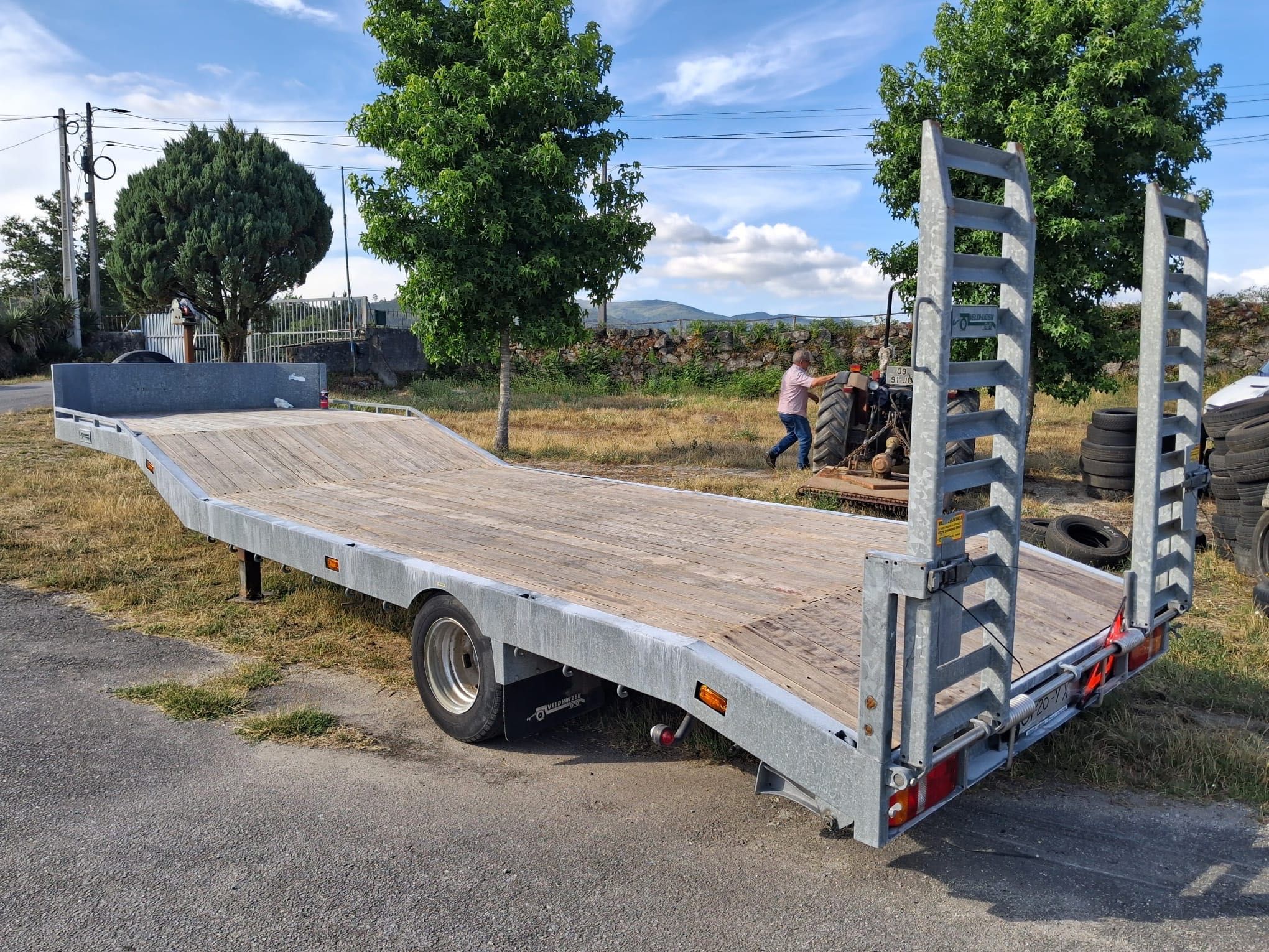 Mercedes Sprinter 519 Minitir (para transporte de carros) 7000kg