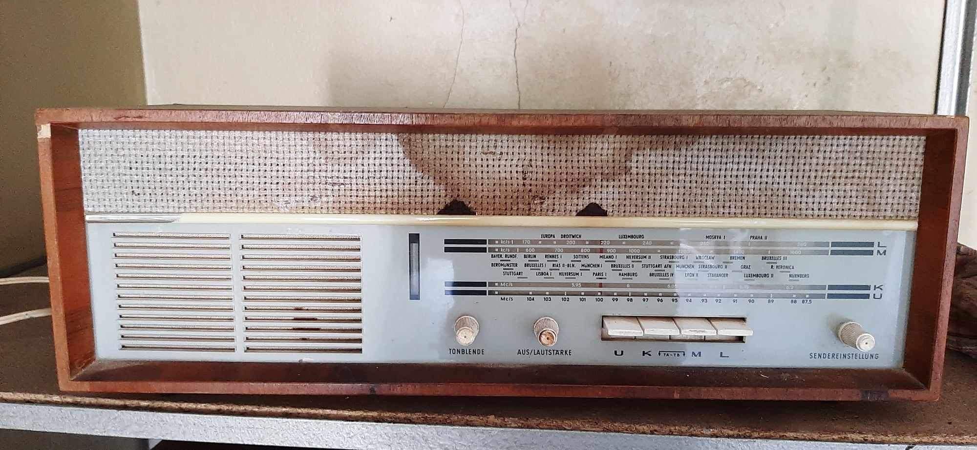 starocie antyki radio i telewizor szmaragd 901