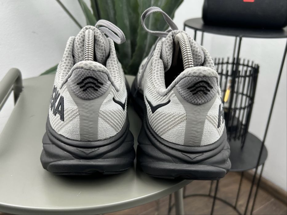 Оригінал! Кросівки Hoka Clifton 9 43 розмір М05779