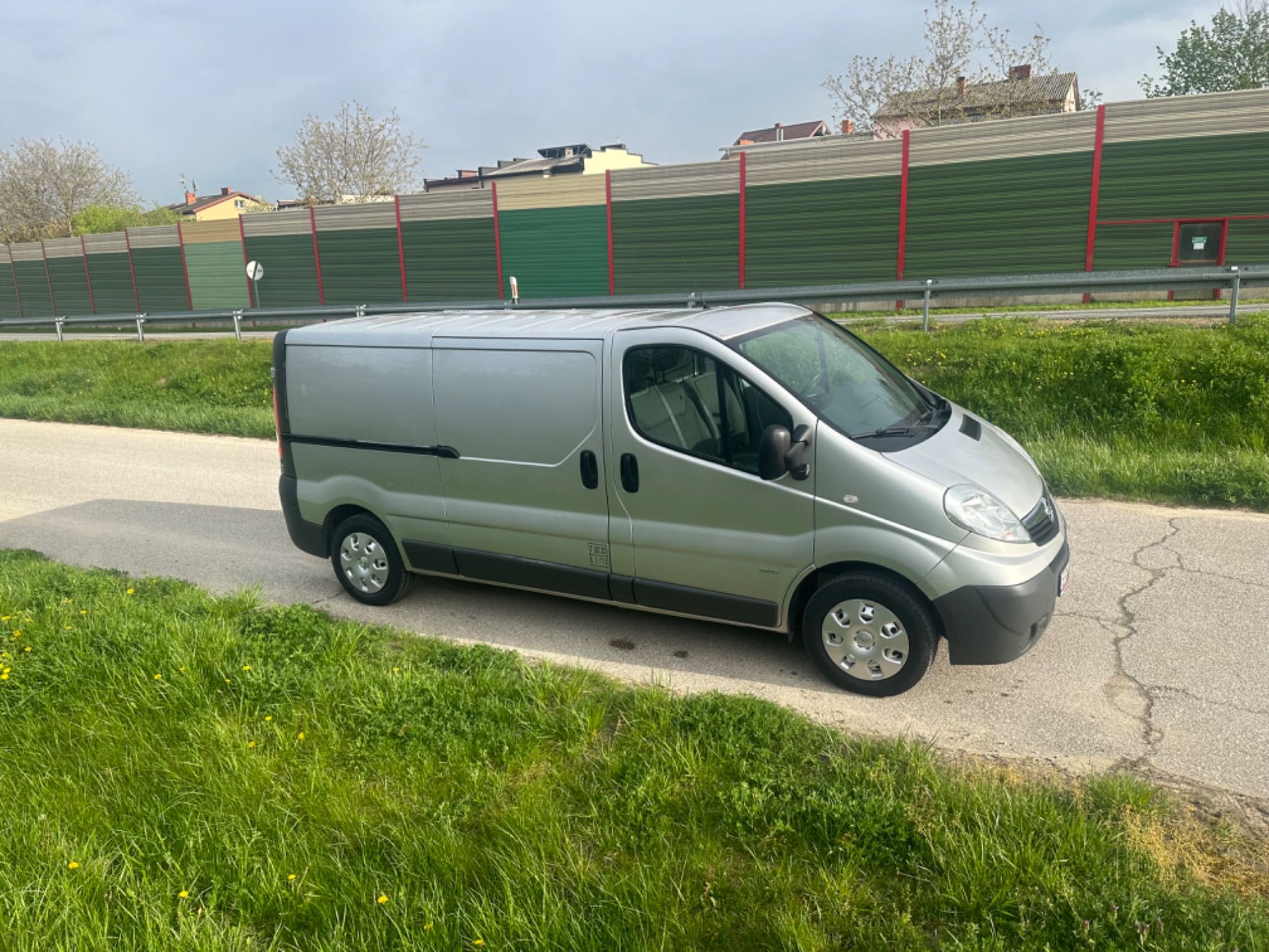 Opel Vivaro Trafic long