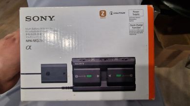 Sony Multi Battery Adaptor Kit ładowarka 4x A7 III seria Z i W