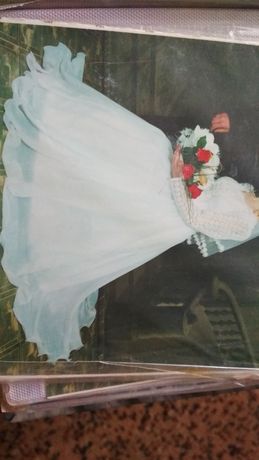 Весільна сукня для красивої нареченої