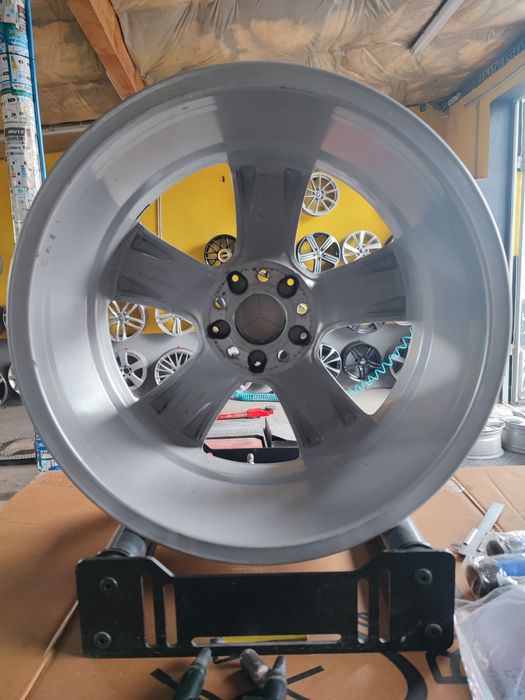 Felgi Alufelgi 5x112 8J 18 Cali ET 38 | Mercedes W253 W211 W203 GLC