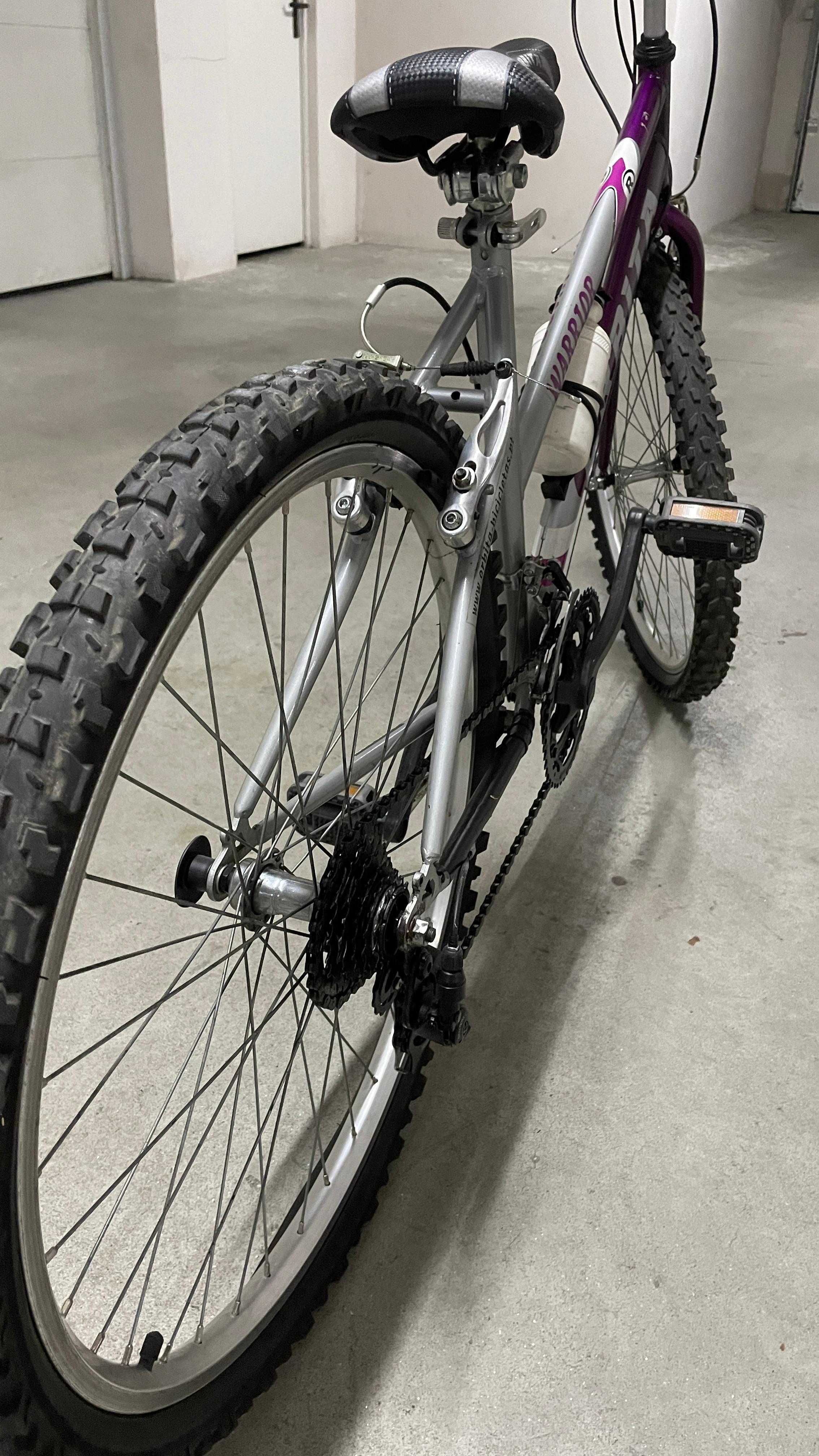 Bicicletas em boas condições
( para desocupar )