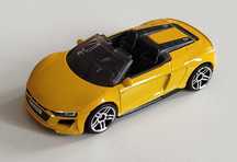 Hot Wheels 2019 Audi R8 Spyder