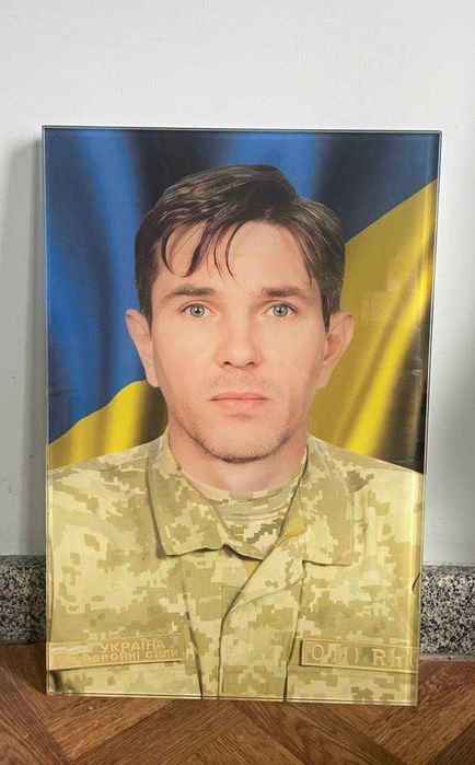 ФотоСкло на памятник, фото у склі, гарантія 25 років, термін 2 тижні