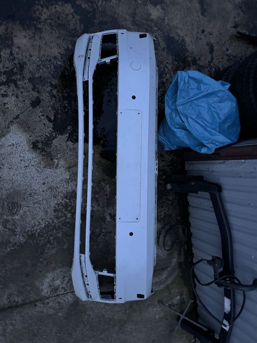 Zderzak przód Volkswagen Touran 2015- II 5NA Spryski PDC