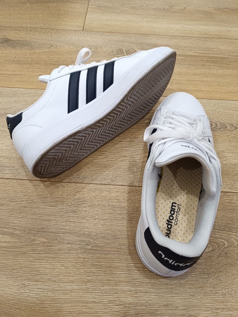 Adidas Comfort Grand Court