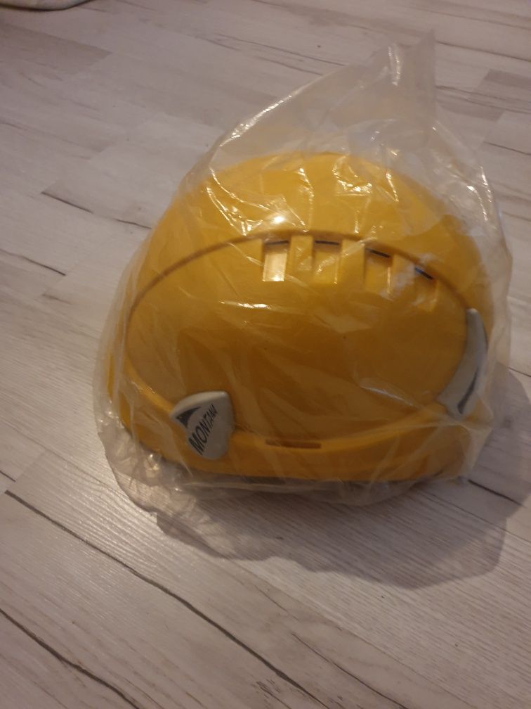 Kask budowlany Montana Nowy