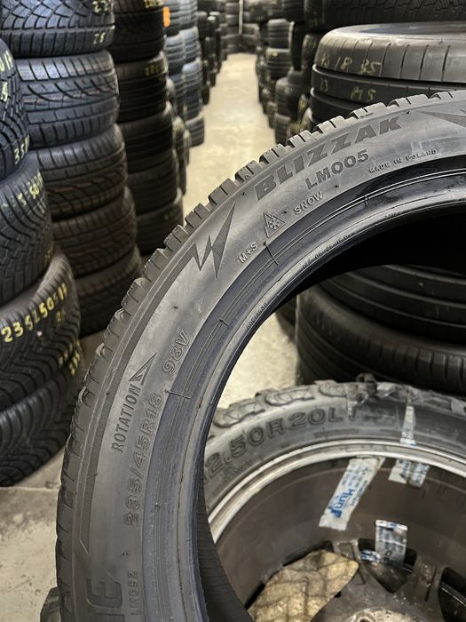 Шини Зимові 235х45хR18 BRIDGESTONE Blizzak LM005 / 80% 20-21р