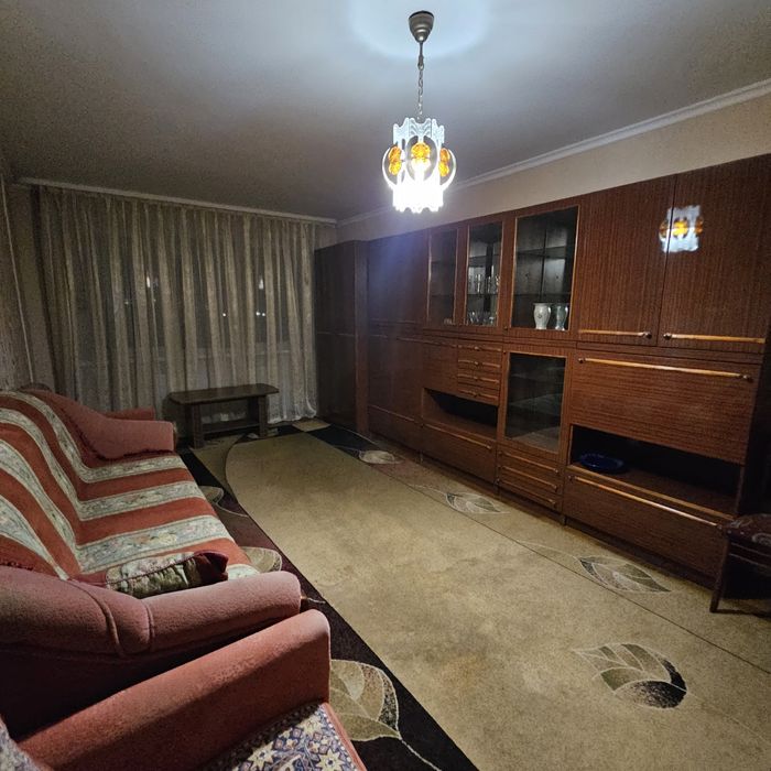 Оренда трьохкімнатної квартири з АО