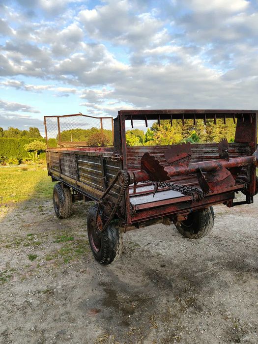 Rozrzutnik obornika Agromet N213/7-4