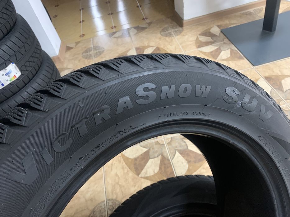 235/60/18 107Н MAXXIS Wictra SNOW SUV