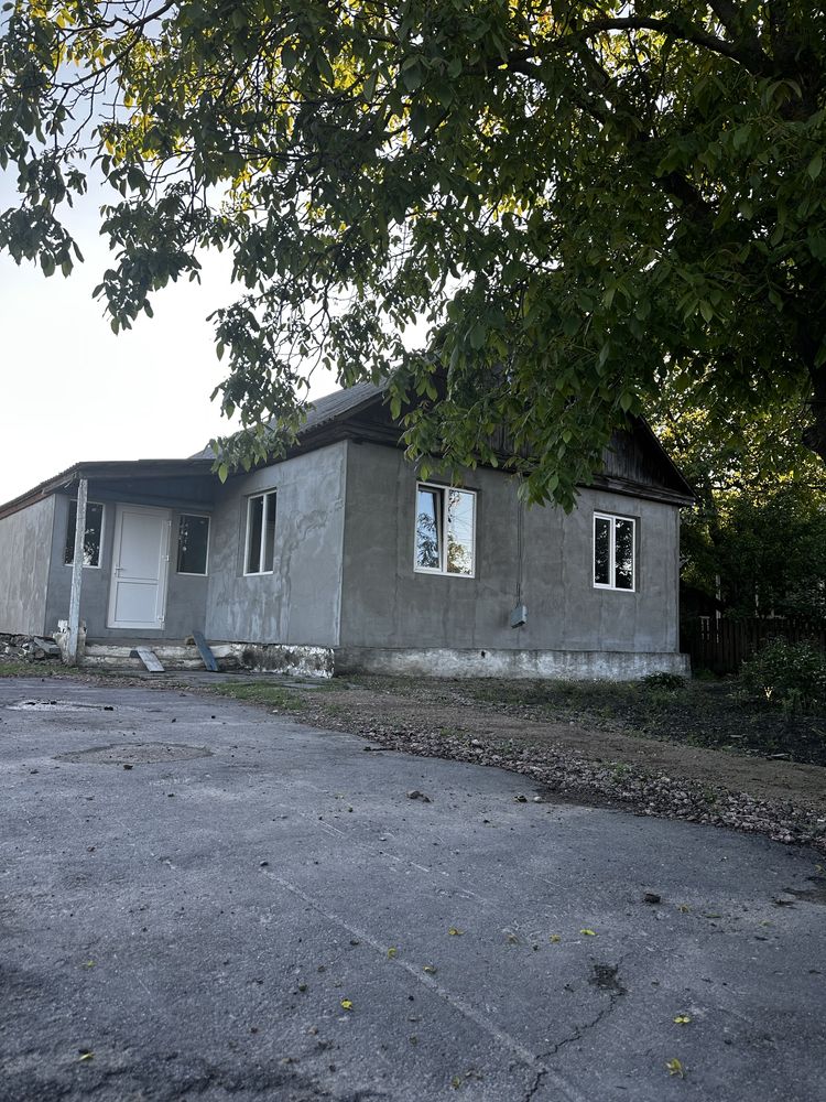 Продаж приватного будинку Черняхів житомирська область під ремонт
