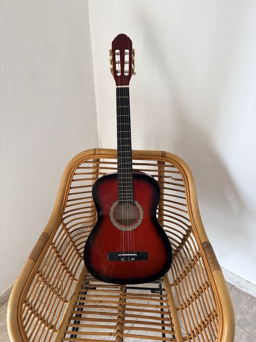 Guitarra classica em excelente estado