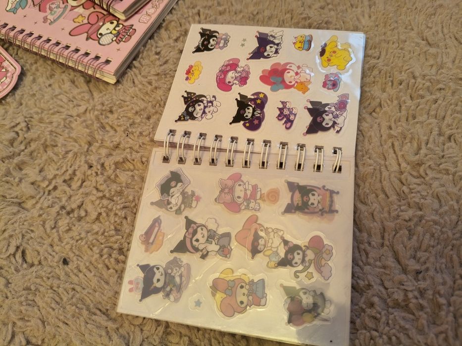 Albumy naklejki Sanrio Kuromi notesiki