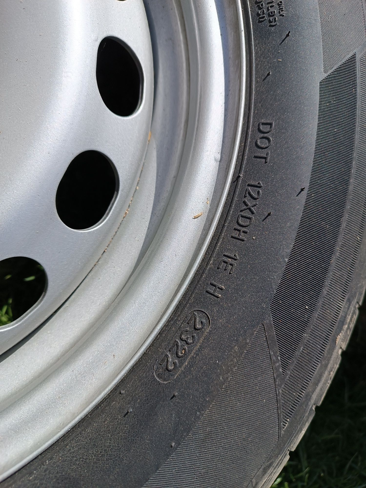 Komplet kół VW caddy 195/65R15
