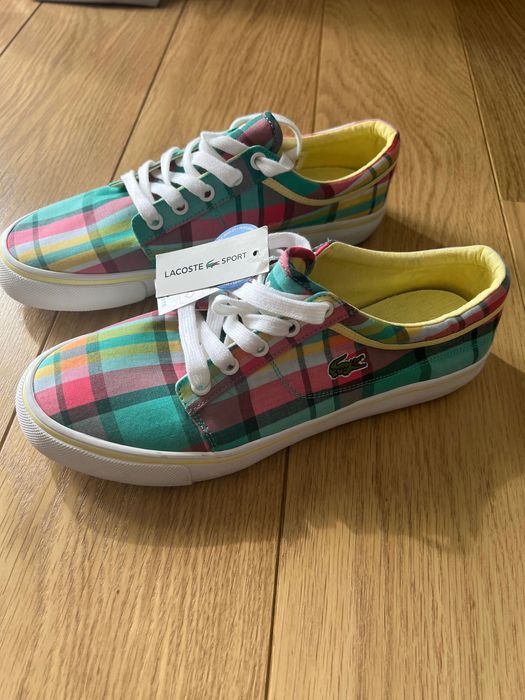 Ténis Lacoste novos 39