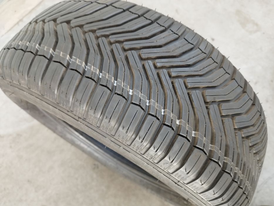Wielosezonowa Michelin CrossClimat 205/55R16. Jak nowa, 2023 r.