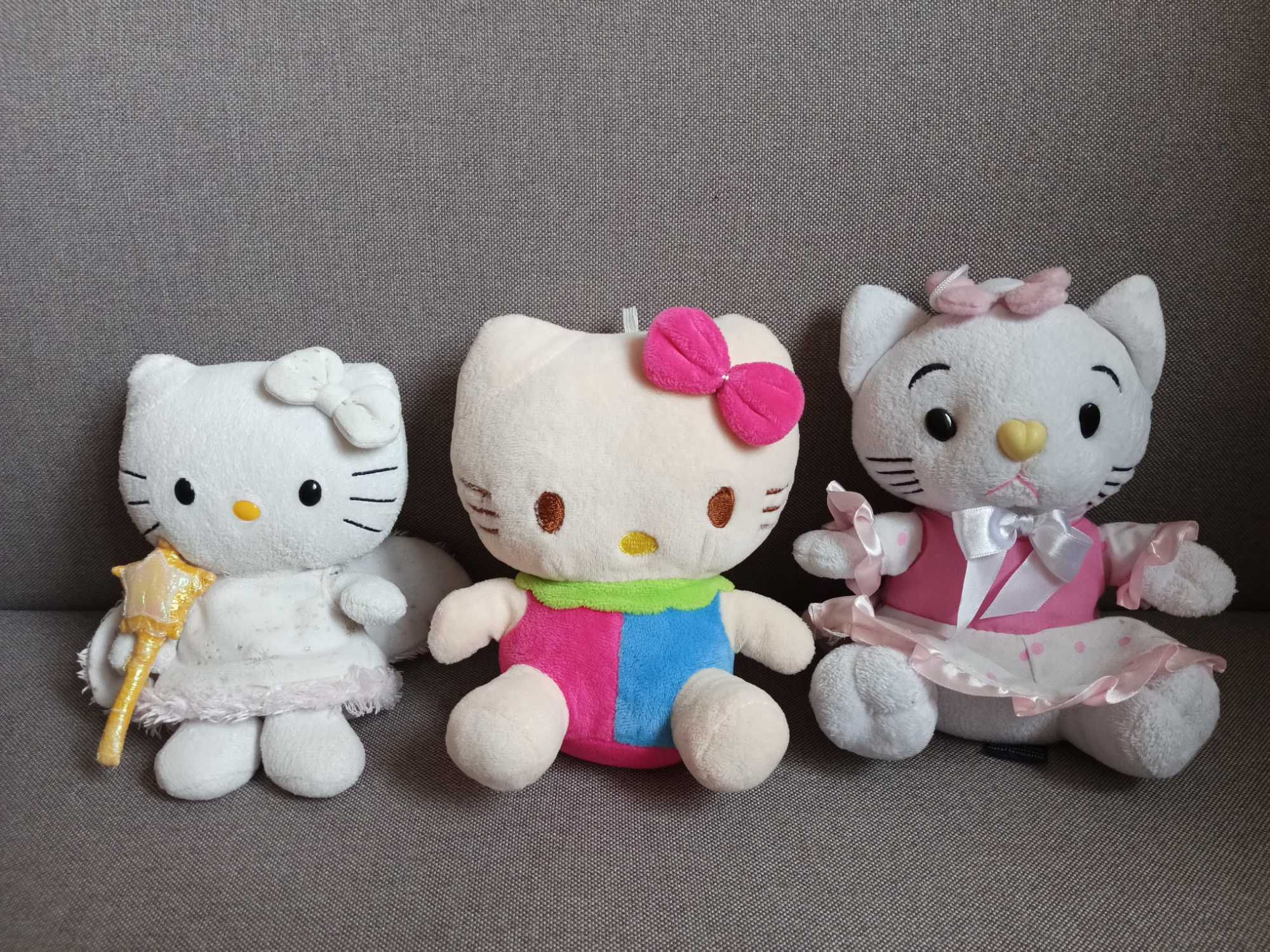 М'яка іграшка Хелло Кітті, Hello Kitty