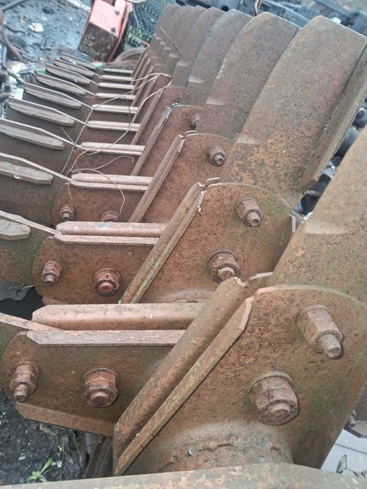 нож измельчителя комбайна ротора