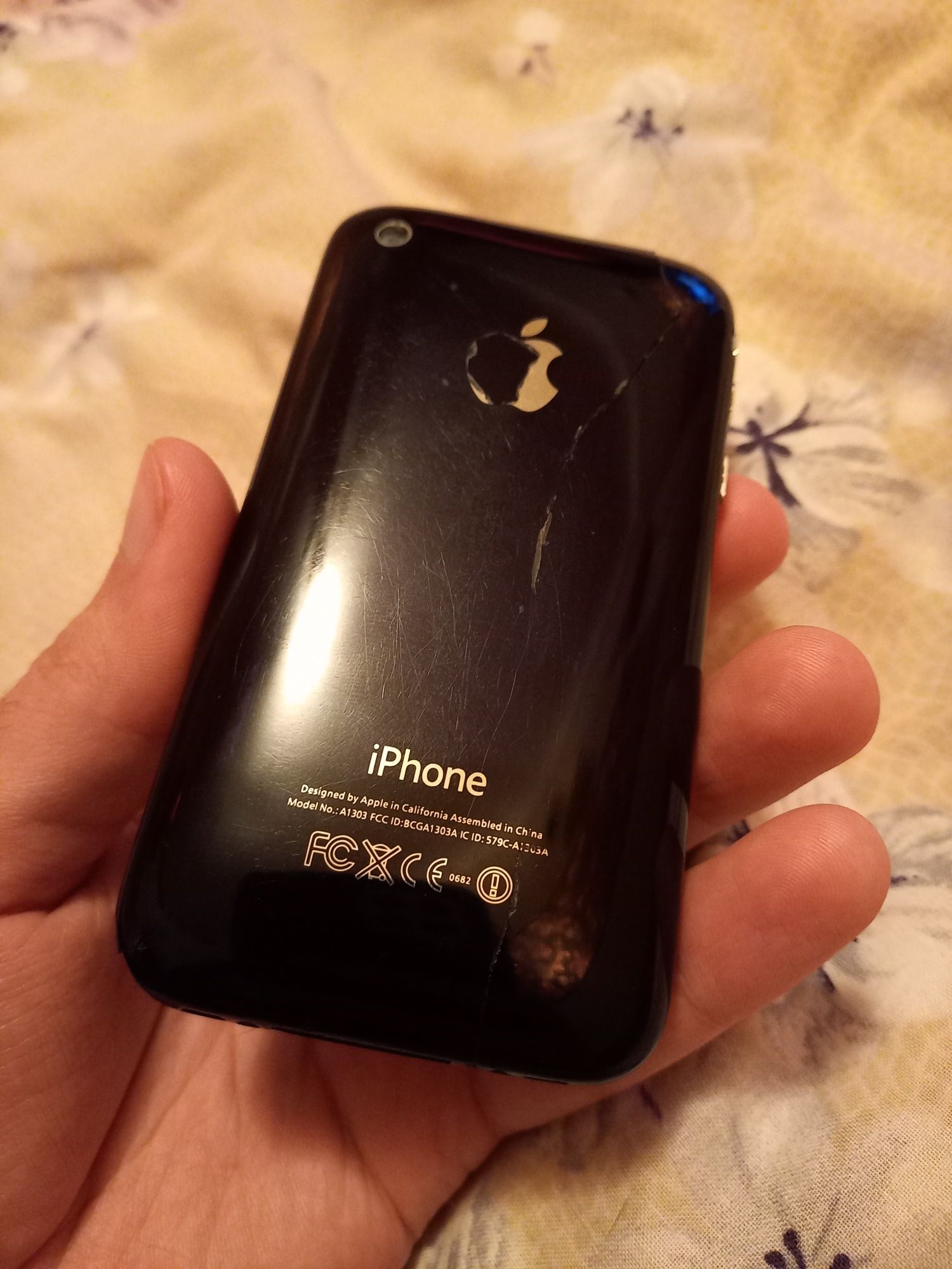 Айфон , iPhone 3gs 8gb