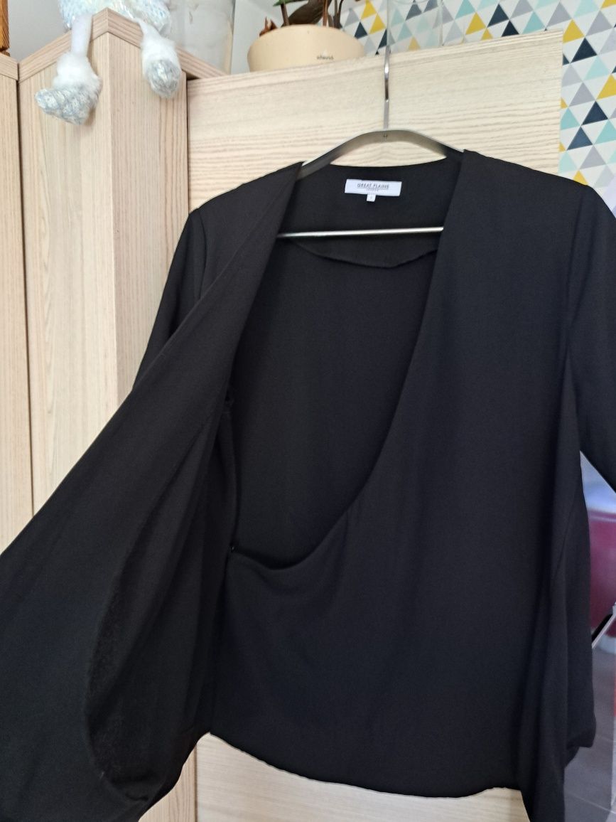 Elegancka czarna narzutka rozmiar S bolerko Great Plains London