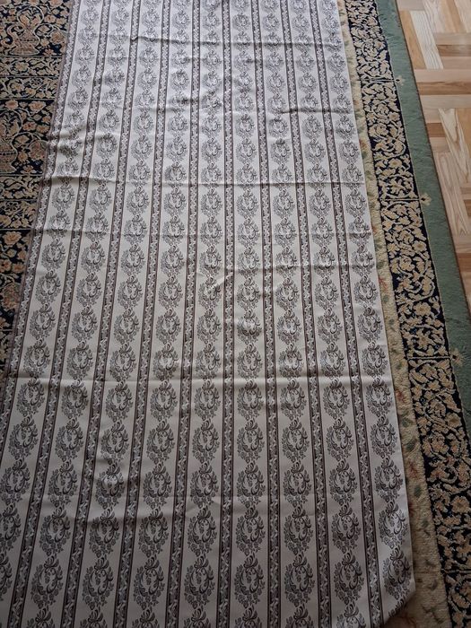 4 sztuki długich zasłon