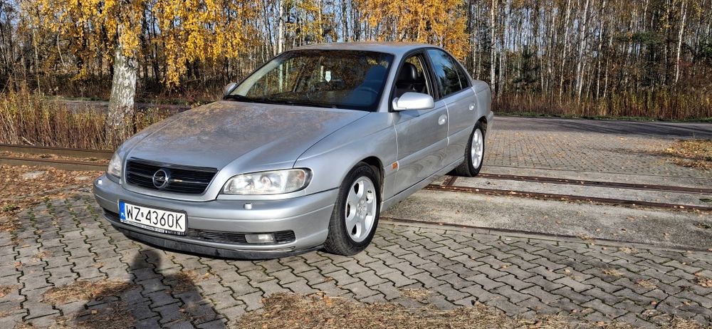Opel Omega 2000r 2.5 td (bmw)  manualna sedan