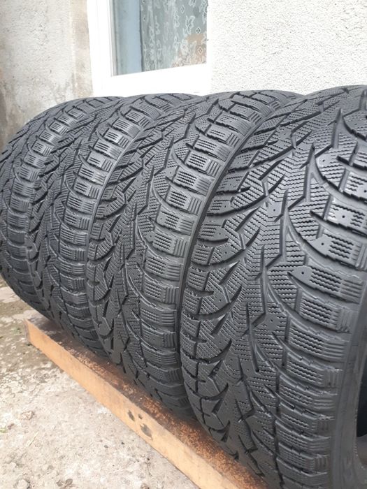 Зимові шини 225/55 R17 Toyo Observe G3 ice