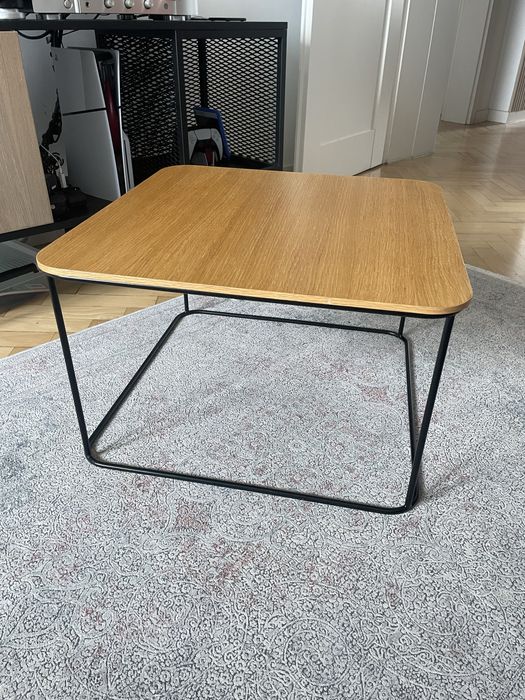 Stolik kawowy Kinnarps fields