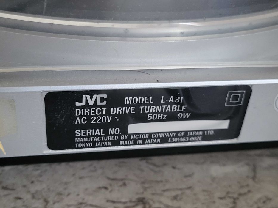Gramofon JVC, direct drive