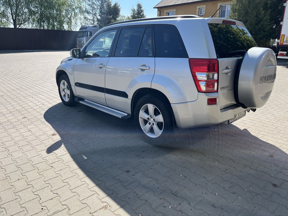 Grand Vitara 2.0 Lpg prywatnie