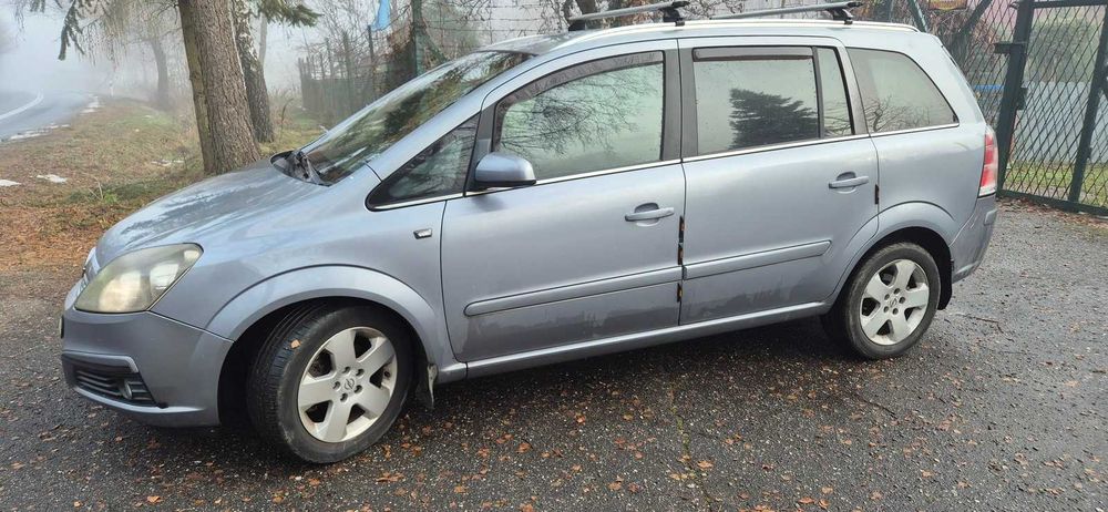 Opel Zafira B Minivan 1900 CITD,7-Osobowy+Hak+Gratis-Fiat Grande Punto