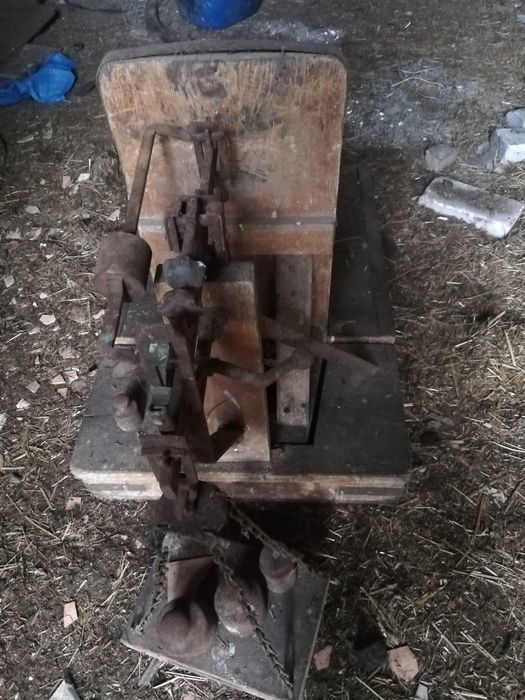 Stara drewniana Waga z odważnikami- kompletna