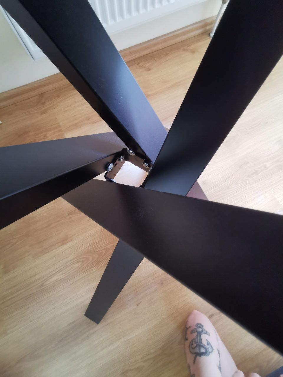 Stół IKEA MARIEDAMM - 105cm okrągły