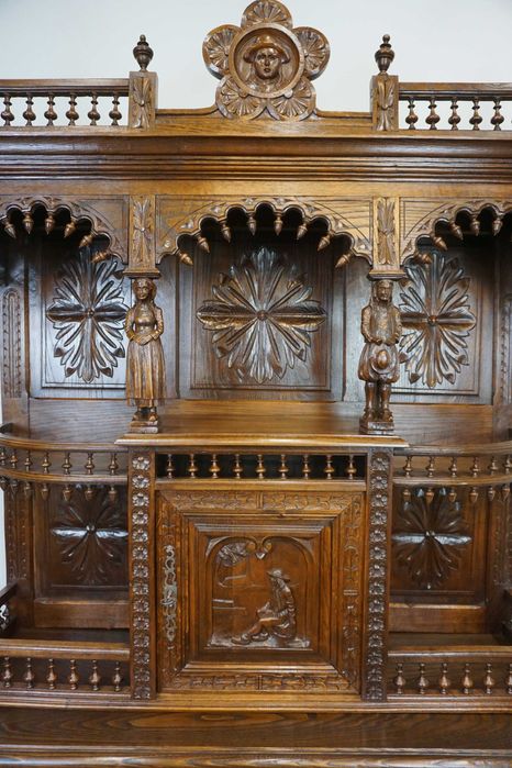 Stary Niespotykany Bogato Rzeźbiony Kredens BRETOŃSKA FIGURY