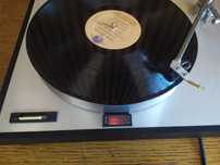 Gramofon Luxman PD272