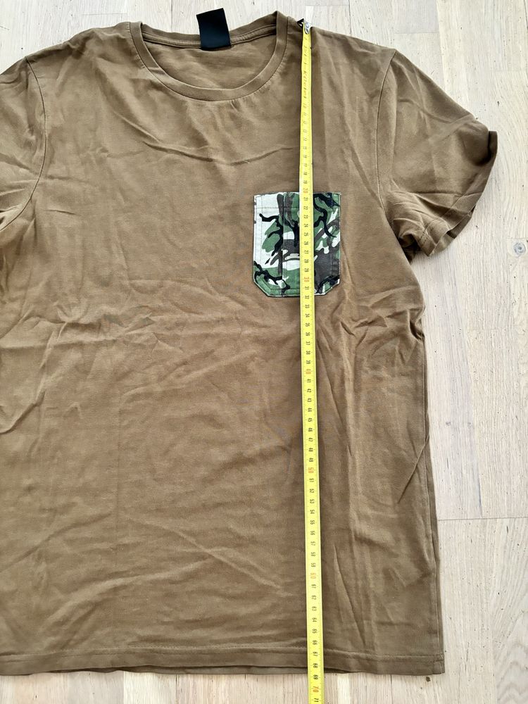 T-shirt House kieszonka moro M męska