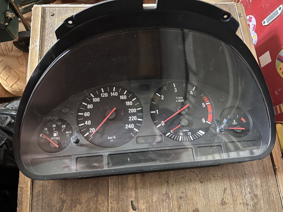 E39 BMW Приборка