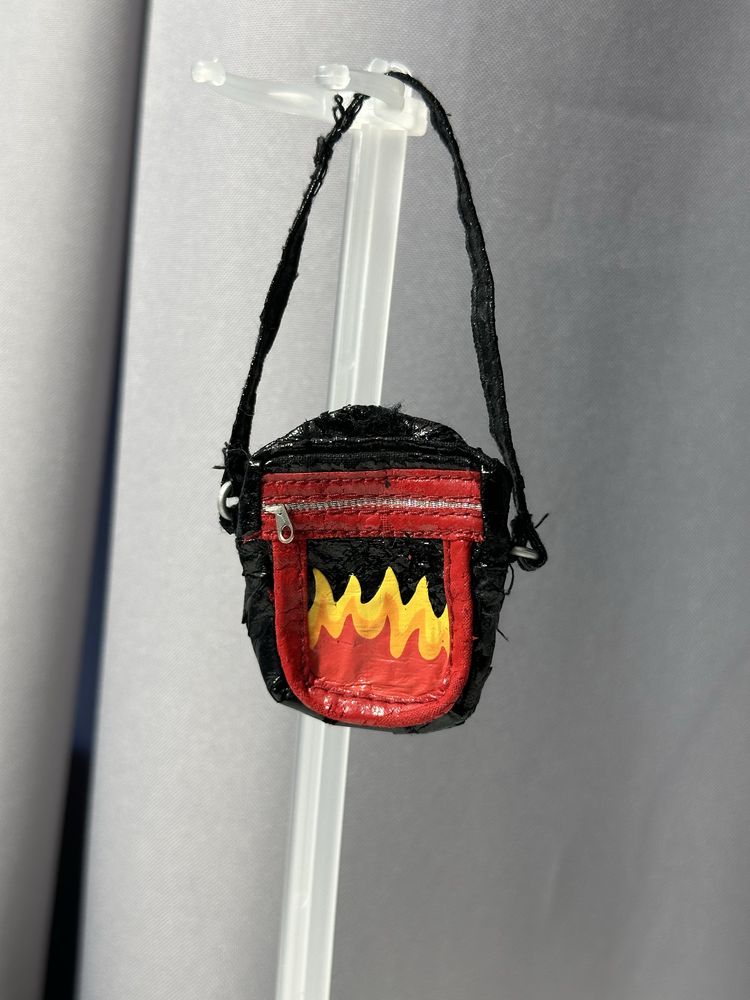 Torebka dla lalki Bratz 2003 style It Jade Flam Bag