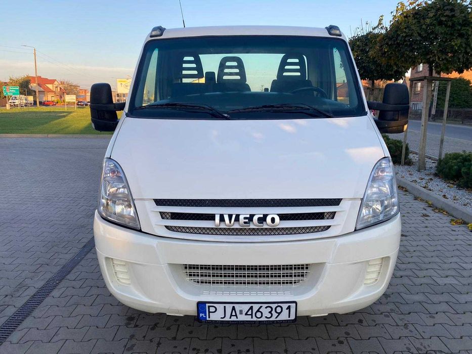 IVECO DAILY Autolaweta Najazd Nowy najzad wciagarka oświetlenie led