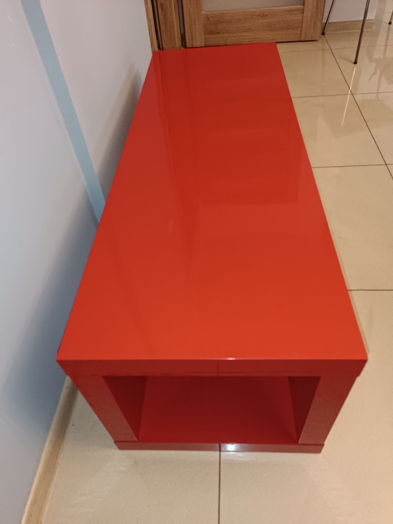 Stolik kawowy Ikea czerwony lakier połysk