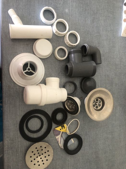 Vebdo lote de pecas para cozinha  e WC
