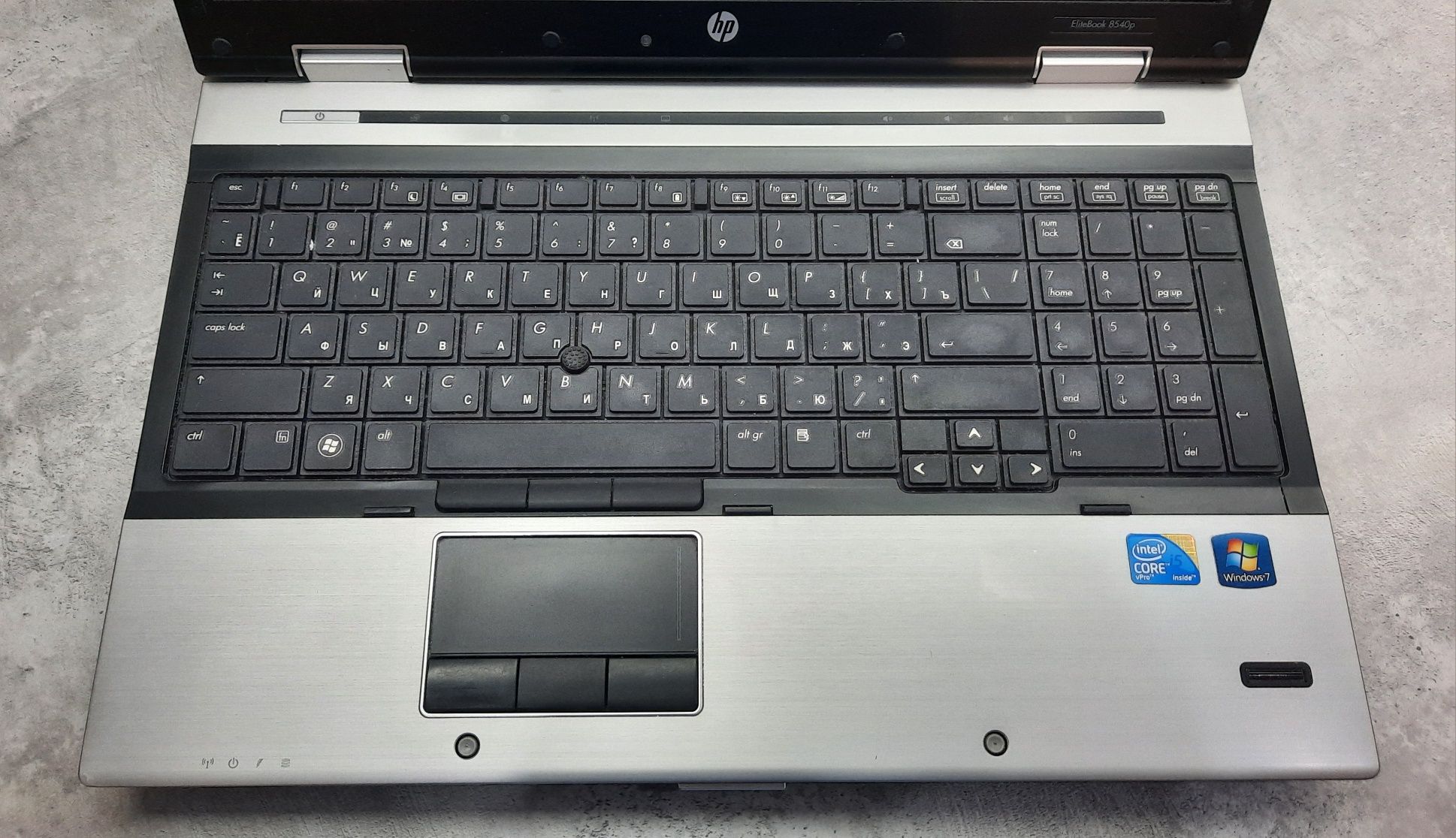 Ноутбук HP EliteBook 8540p Core i5 / 4 GB DDR3 / HDD 320 GB / NVIDIA