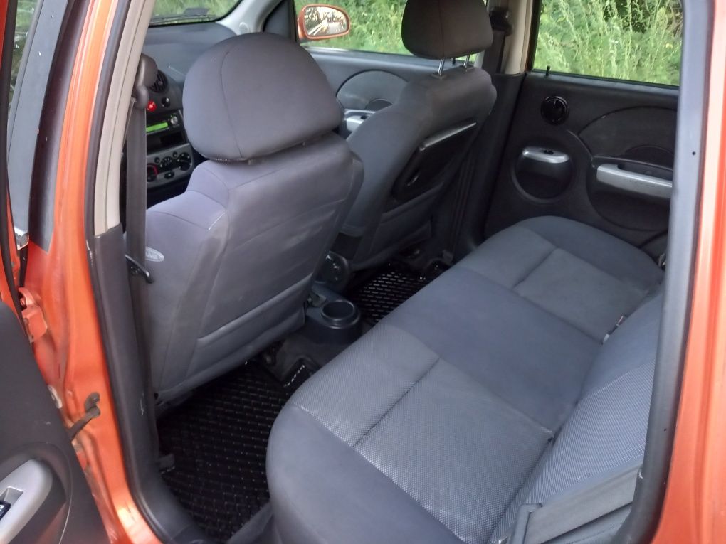 Sprzedam Chevrolet Kalos 1.4 B. Klimatyzacja *5-osobowy* Długie Opłaty