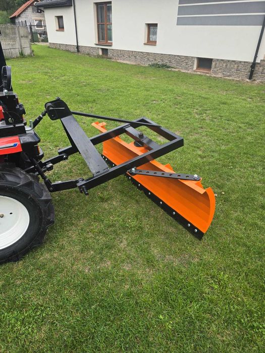 Pług do śniegu na Tuz tył ciągnika obracana wieżyczka