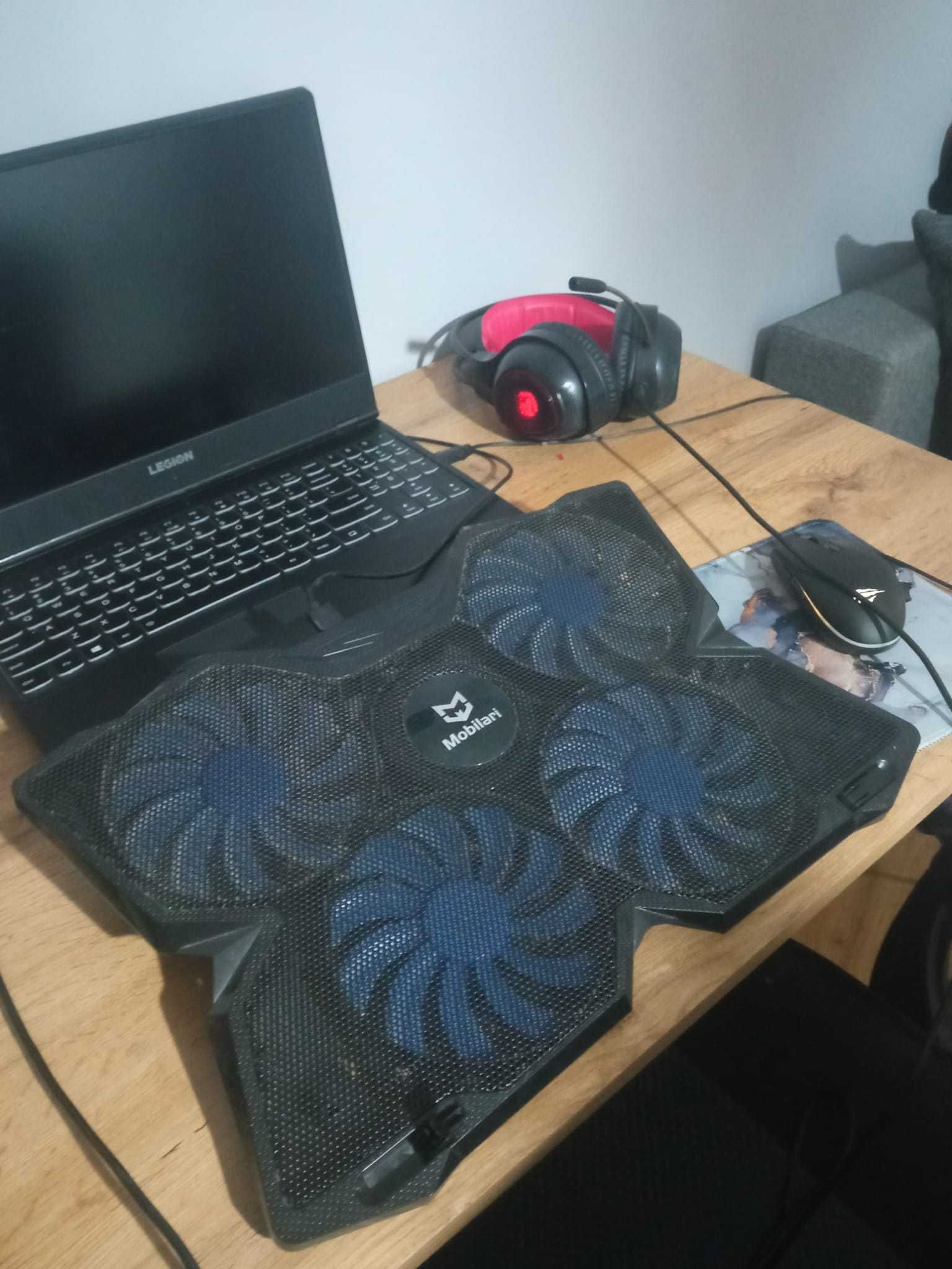 Laptop Lenovo Legion Y530-15 1TB+ Gamingowy / Podstawka gratis